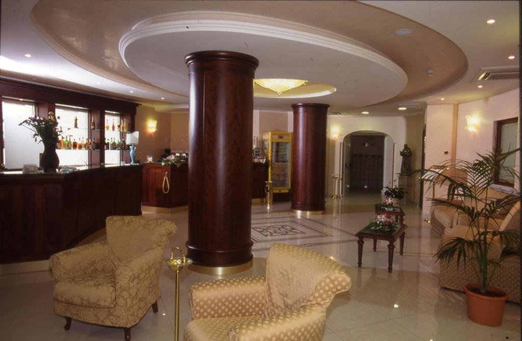 Hotel Di Cosmo سان جيوفاني روتوندو المظهر الخارجي الصورة
